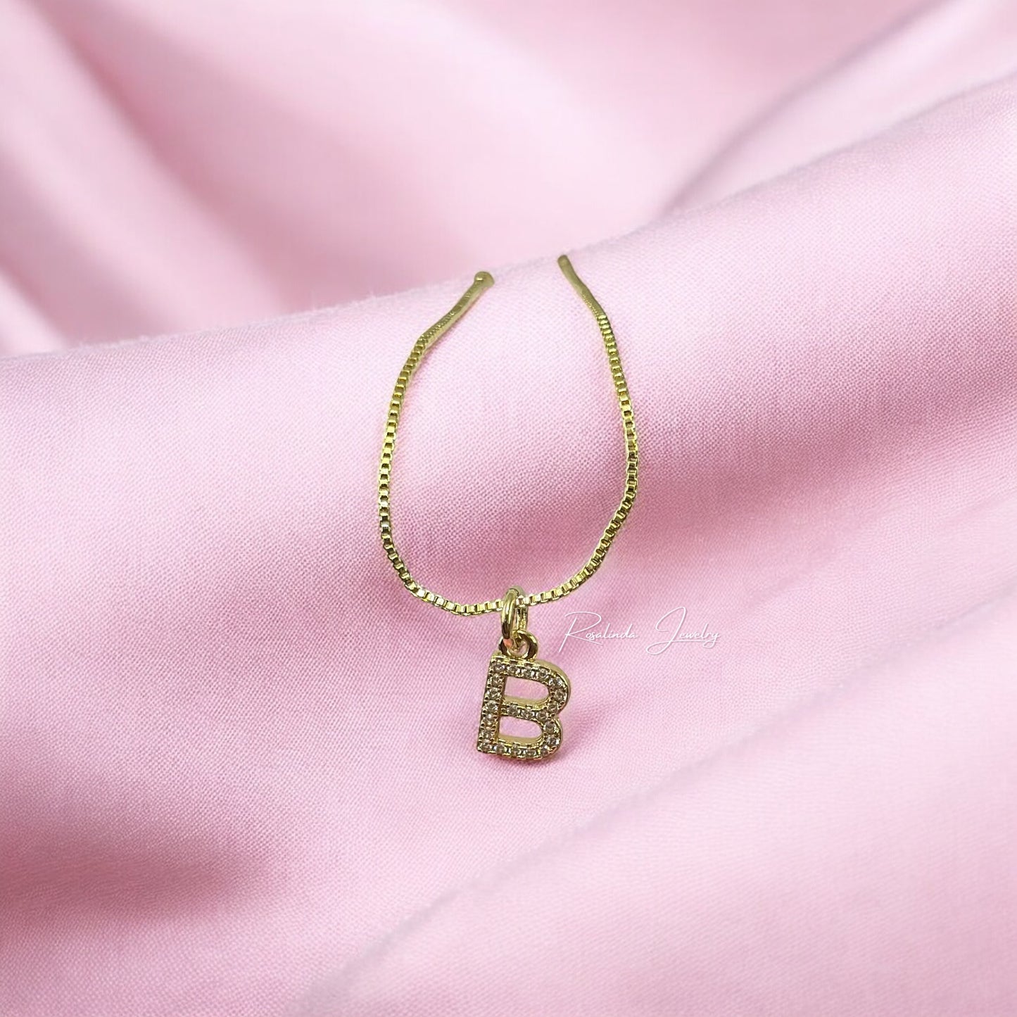 Collar Cadena con Inicial