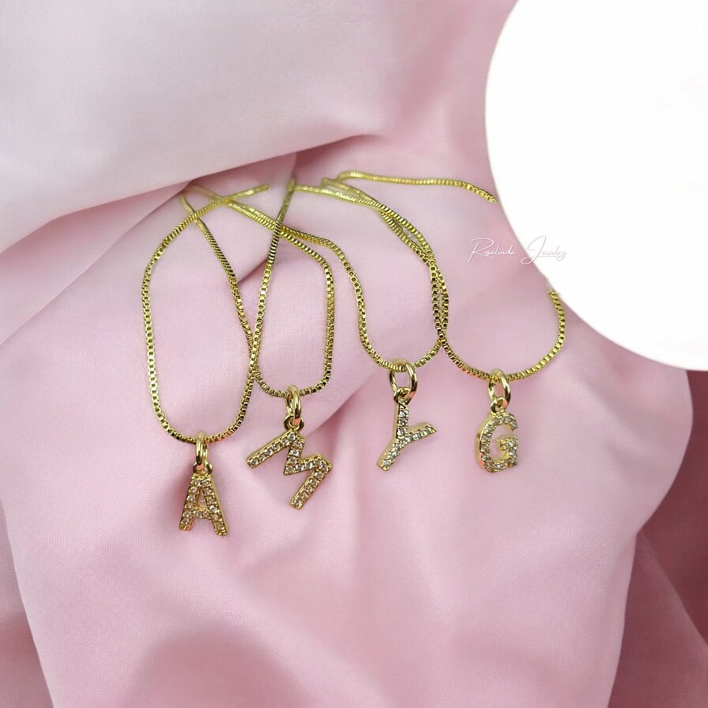 Collar Cadena con Inicial