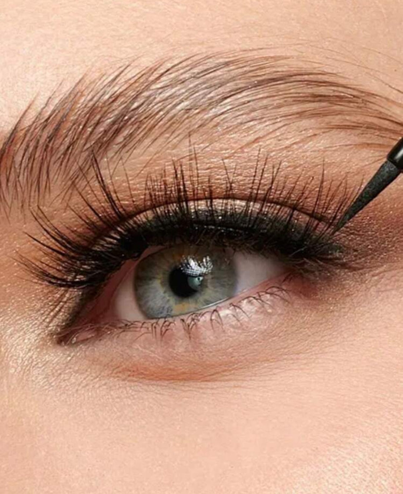 Eyeliner Brush - Brocha para delinear ojos