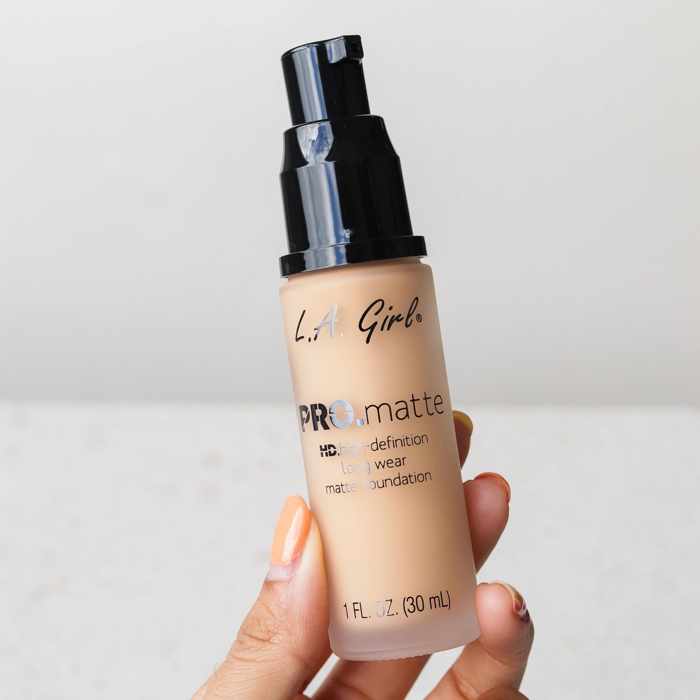 Base L.A Girl Pro Matte