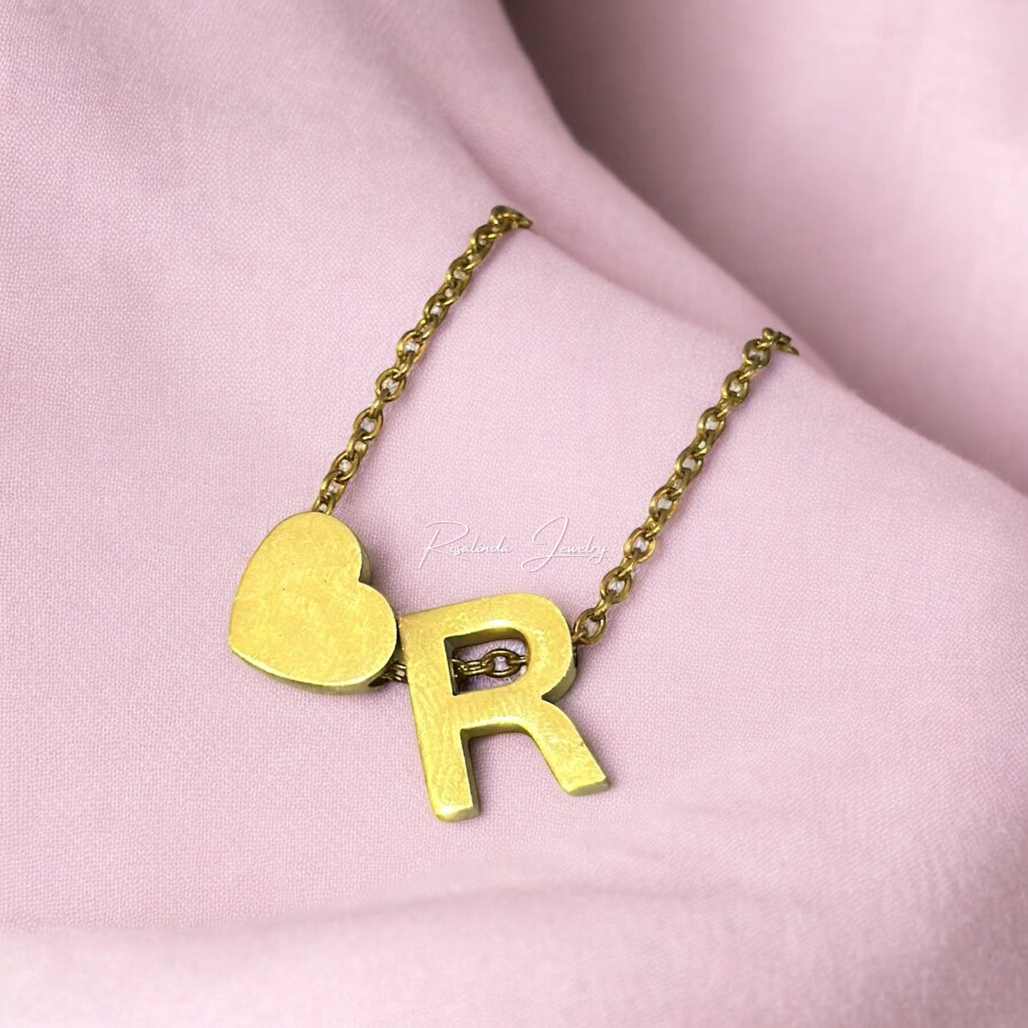 Collar Cadena con Inicial 2