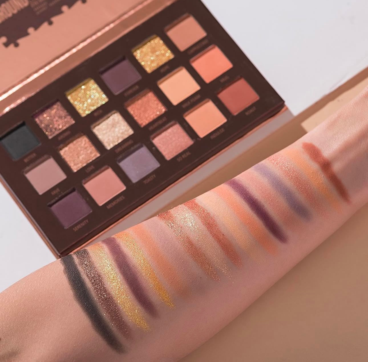 Groundbreaking Paleta - Beauty Glazed